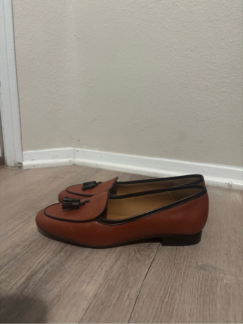 J. McLaughlin Cognac Leather Tassel Loafers - Picture 4 of 9